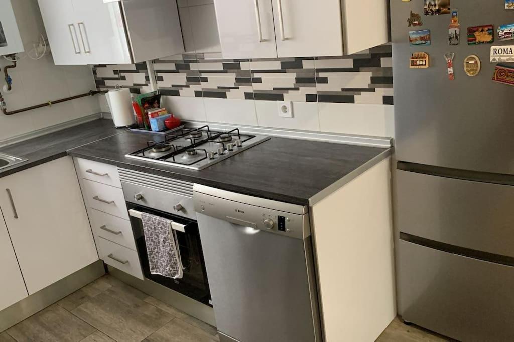 “Apartamento Moderno Y Acogedor Madrid Exterior photo